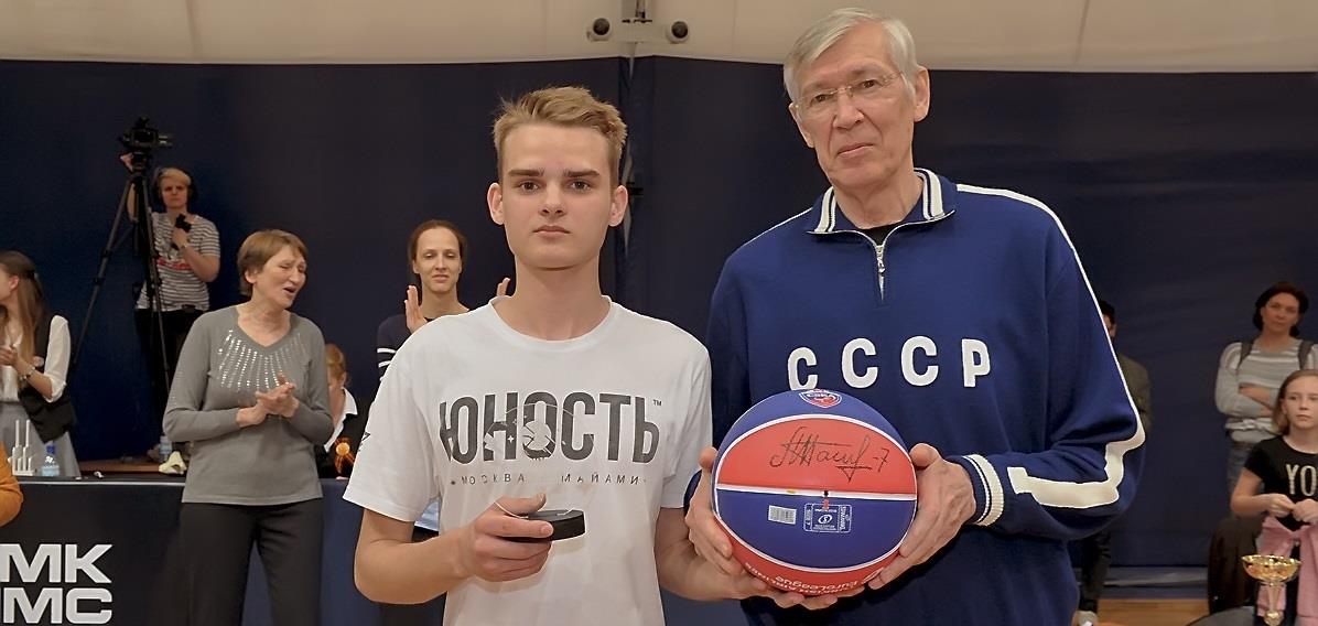Георгий Омельницкий: «В первом классе побегал в «догонялки» - и оказался в баскетболе»