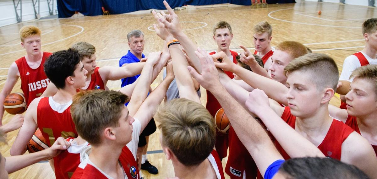 Юношеская сборная U16 улетела на турнир в Сербию