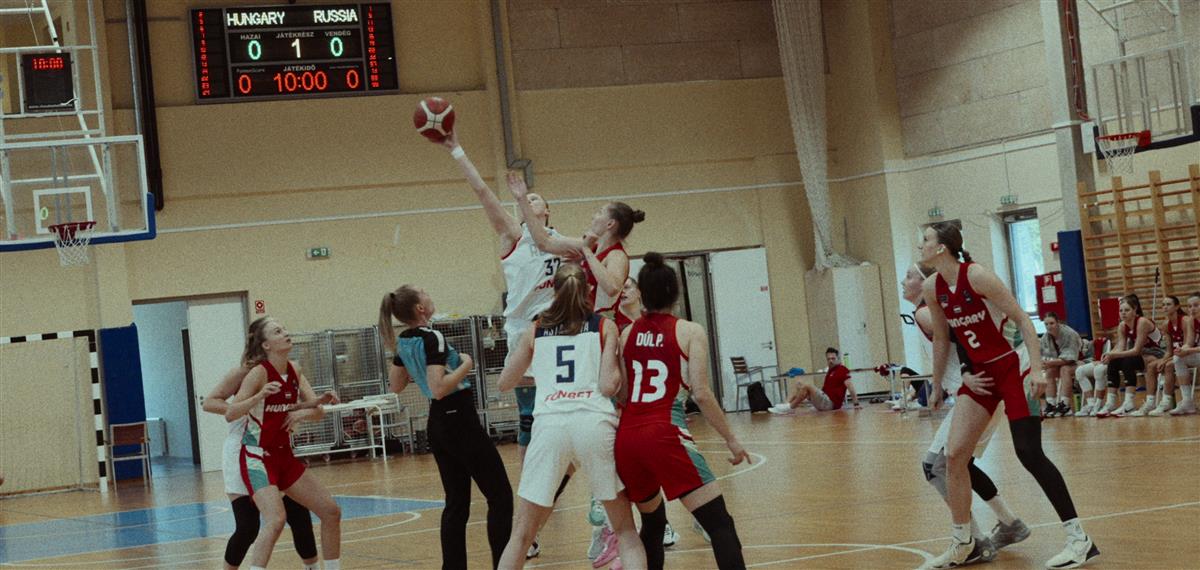 Женская сборная U20 вновь уступила резервной команде Венгрии