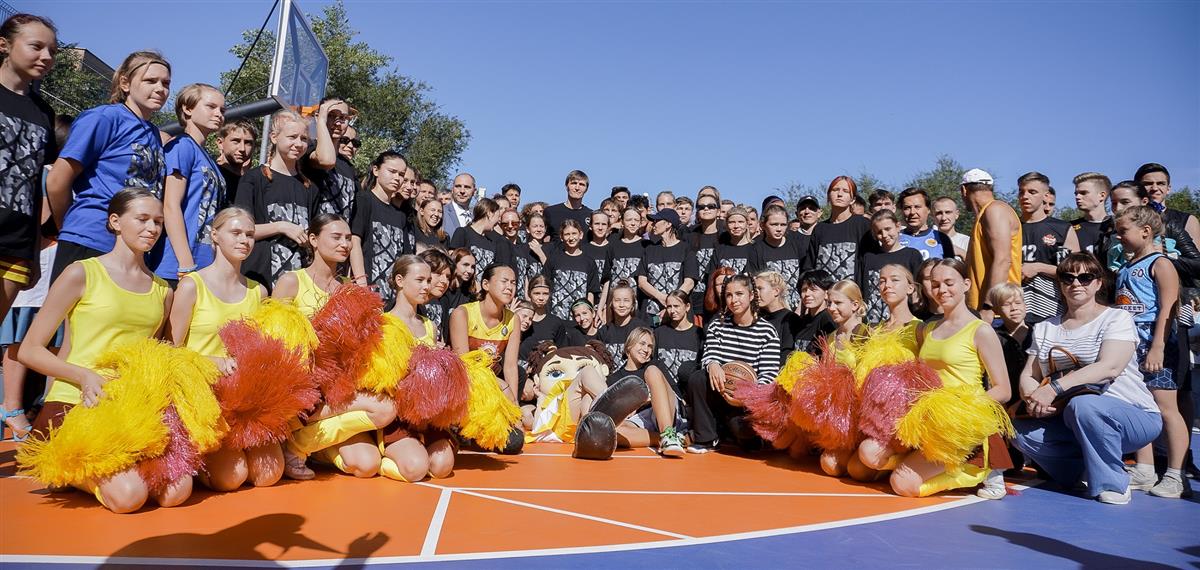В Оренбурге открылся Центр уличного баскетбола