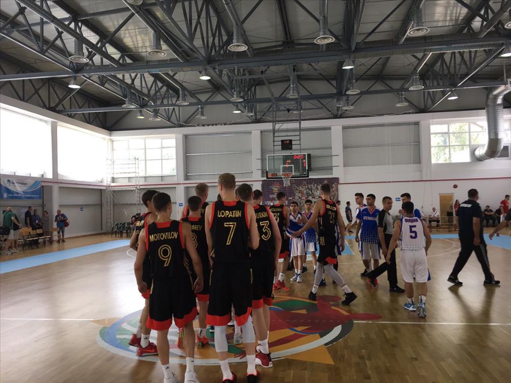 Юниоры U20 в стартовом матче Первенства Европы разгромили Азербайджан