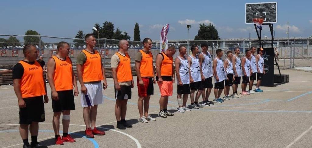 На авиабазе Хмеймим прошли соревнования по баскетболу среди российских военнослужащих